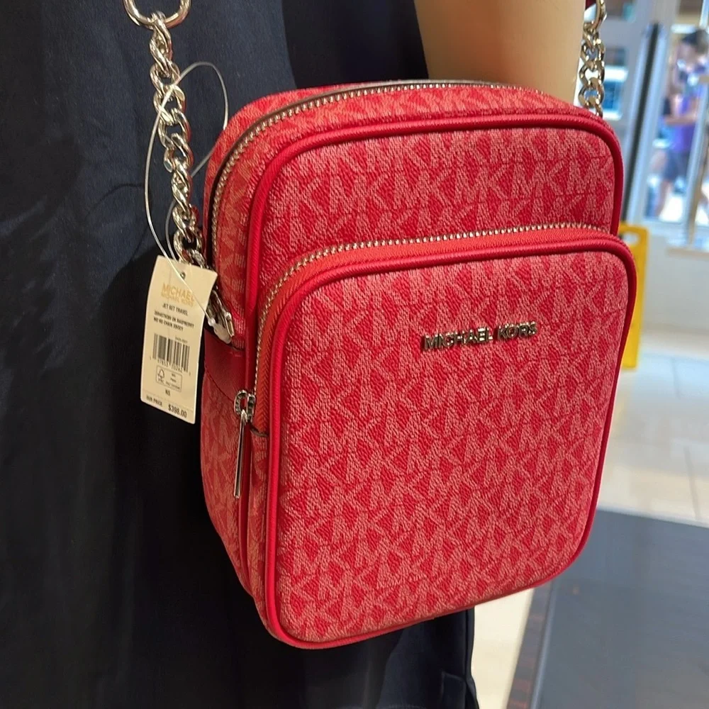 MICHAEL KORS Jet Set Travel Md Signature Logo Crossbody Flight Bag DK RASPBERRY